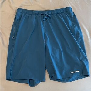 Patagonia men’s multi trails shorts size medium